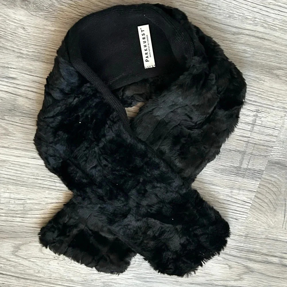 Parkhurst faux‎ Fur Neck Warmer